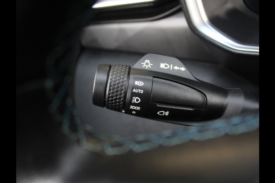 Lynk & Co 01 1.5 CLIMATE | CARPLAY | PANODAK | LED | DAB | 360CAMERA | NAVI | WIFI | ELEC-KLEP | LMV20 | STOELVERW