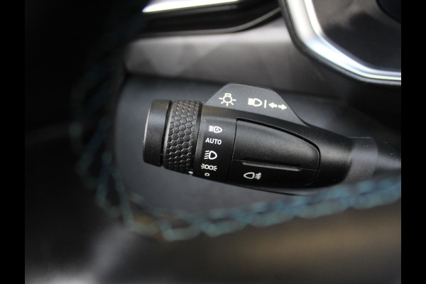 Lynk & Co 01 1.5 CLIMATE | CARPLAY | PANODAK | LED | DAB | 360CAMERA | NAVI | WIFI | ELEC-KLEP | LMV20 | STOELVERW