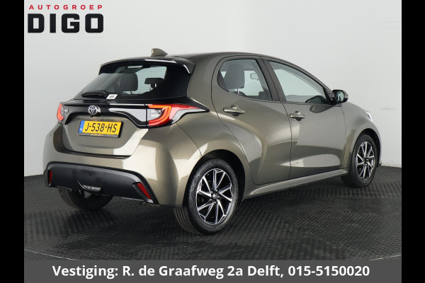 Toyota Yaris 1.5 VVT-i First Edition | Navigatie | Camera | Lichtmetalen velgen |