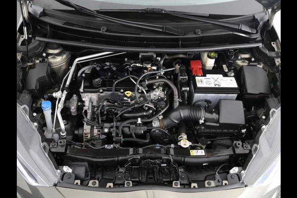 Toyota Yaris 1.5 VVT-i First Edition | Navigatie | Camera | Lichtmetalen velgen |