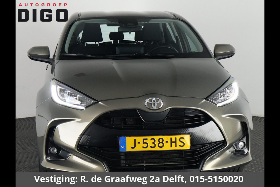 Toyota Yaris 1.5 VVT-i First Edition | Navigatie | Camera | Lichtmetalen velgen |