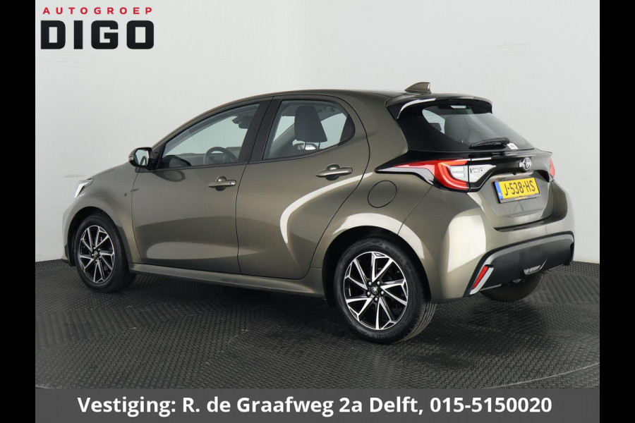 Toyota Yaris 1.5 VVT-i First Edition | Navigatie | Camera | Lichtmetalen velgen |
