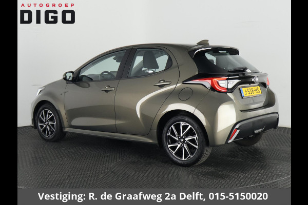 Toyota Yaris 1.5 VVT-i First Edition | Navigatie | Camera | Lichtmetalen velgen |