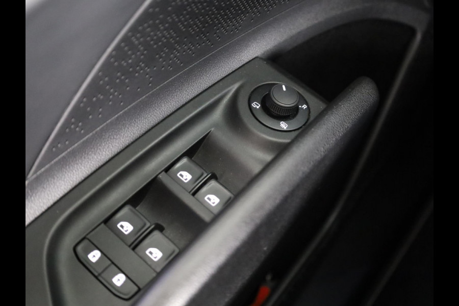 Škoda Elroq 85 Sportline 286pk | Navigatie | parkeeracamera | Matrix led | Adaptieve cruise controle | Stoelverwarming |