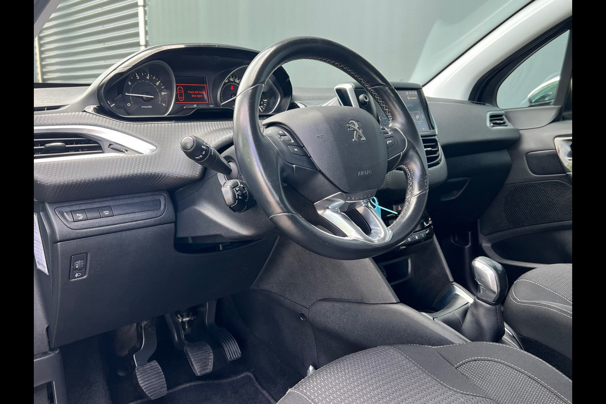 Peugeot 208 BWJ 2019 | 1.2PT 83PK Allure | CLIMA | NAVI | CRUISE | PDC | CHROOMPAKKET | LICHTMETAAL |