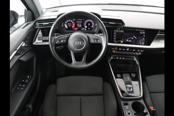 Audi A3 30 TFSI Advanced edition | Stoelverwarming | Adaptive cruise | Carplay | Sportstoelen | Virtual Cockpit | Navigatie | Full LED | Parkeerhulp | Climate control | Bluetooth