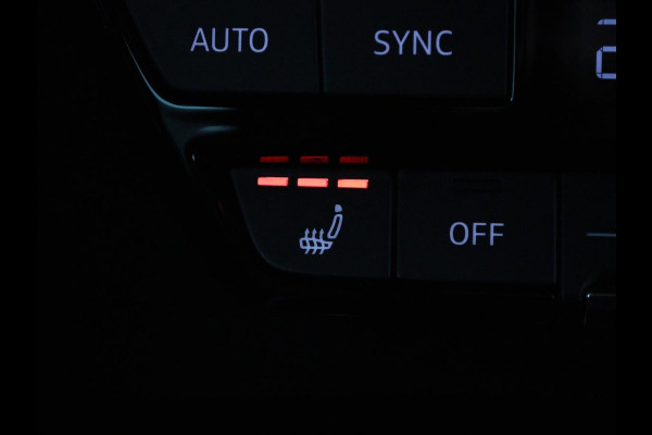 Audi A3 30 TFSI Advanced edition | Stoelverwarming | Adaptive cruise | Carplay | Sportstoelen | Virtual Cockpit | Navigatie | Full LED | Parkeerhulp | Climate control | Bluetooth