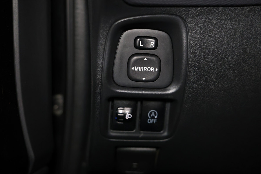 Peugeot 108 1.0 e-VTi GROTE NAVIGATIE CARPLAY AIRCO BT '18