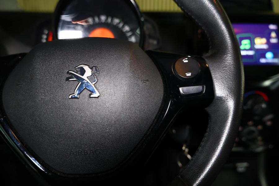 Peugeot 108 1.0 e-VTi GROTE NAVIGATIE CARPLAY AIRCO BT '18