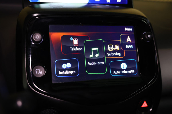Peugeot 108 1.0 e-VTi GROTE NAVIGATIE CARPLAY AIRCO BT '18
