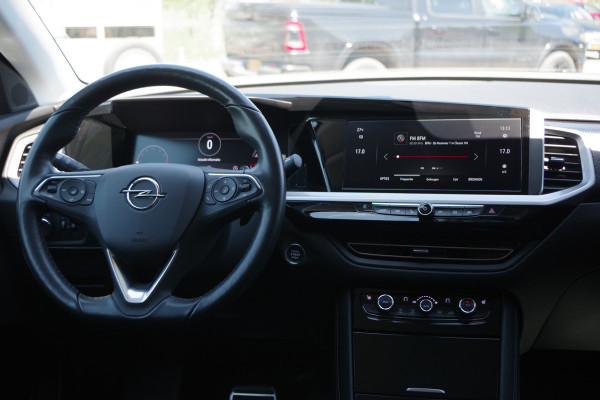 Opel Grandland 1.2 Turbo 131 PK Automaat GS Line, Memory, Camera, Carplay, Stoelverwarming, Cruise Control