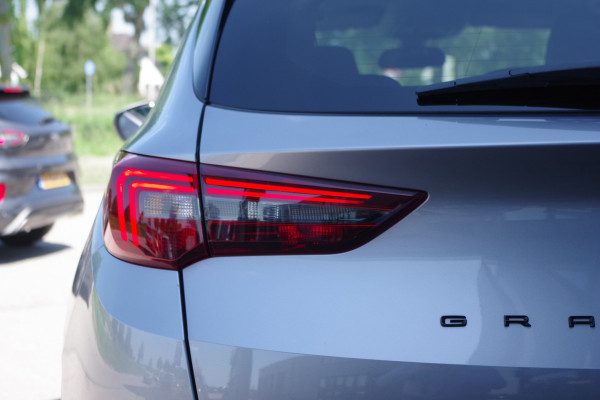 Opel Grandland 1.2 Turbo 131 PK Automaat GS Line, Memory, Camera, Carplay, Stoelverwarming, Cruise Control
