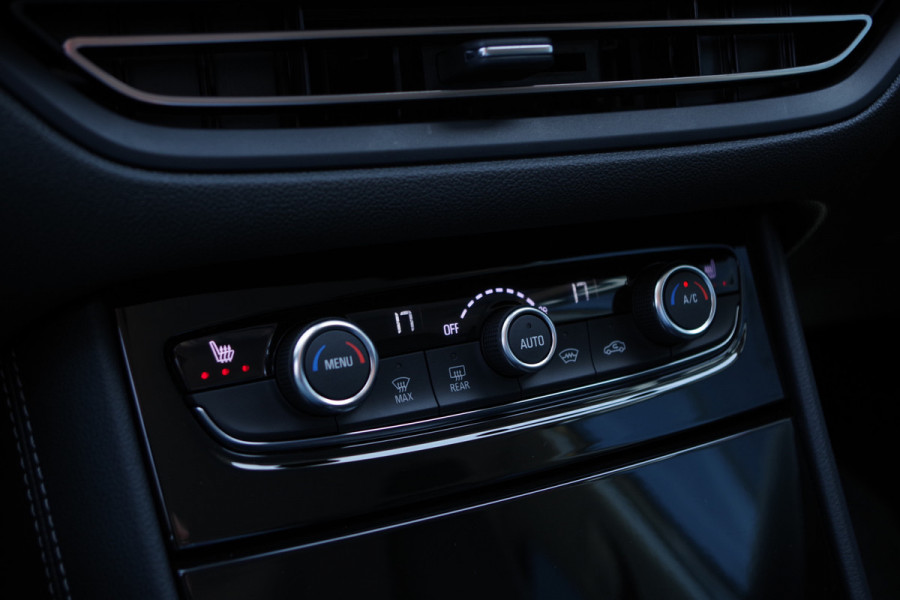 Opel Grandland 1.2 Turbo 131 PK Automaat GS Line, Memory, Camera, Carplay, Stoelverwarming, Cruise Control