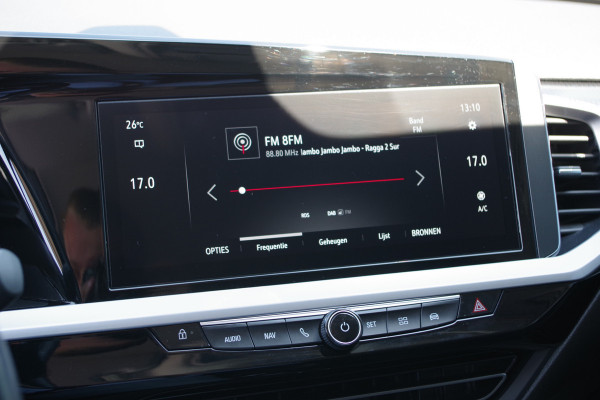 Opel Grandland 1.2 Turbo 131 PK Automaat GS Line, Memory, Camera, Carplay, Stoelverwarming, Cruise Control