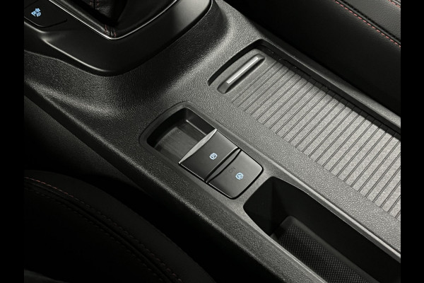 Ford Kuga 1.5 EcoBoost ST-Line X Trekhaak | *1800 kg Trekgewicht | Adapt. cruise | B&O | Stoel-/Stuur verwarming | Carplay | Head-up