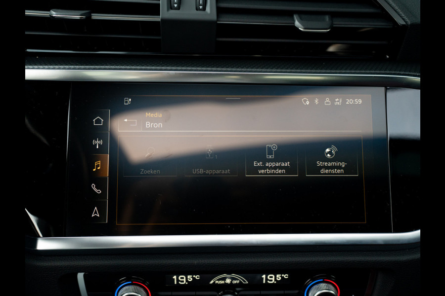Audi Q3 Sportback 45 TFSI e S-Line | Pano | Trekhaak wegkl. | Memory Seats | Sonos | 360 Camera | 20'' | Prijs Rijklaar!!