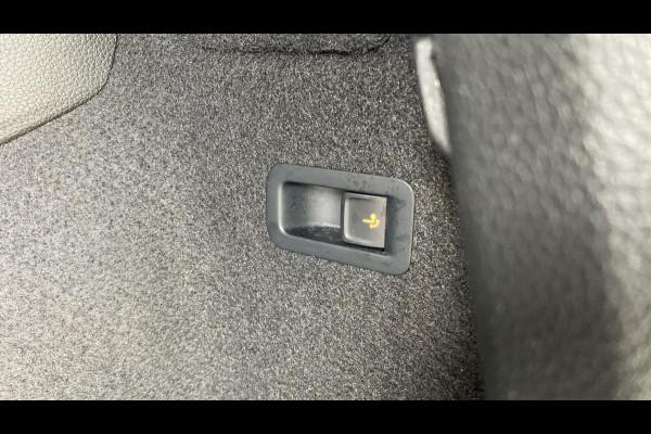 Škoda Karoq 1.5 TSI ACT Sportline Business | Matrix-LED | Camera | Keyless | 18"Lm