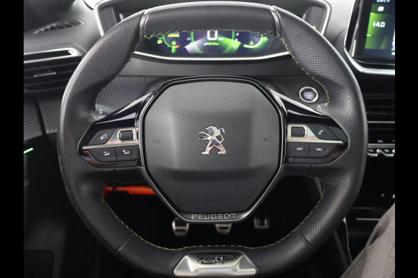 Peugeot 208 1.2 PureTech GT Pack . GARANTIE TOT 03-2031 . STOELVERWARMING . PANORAMA-DAK .