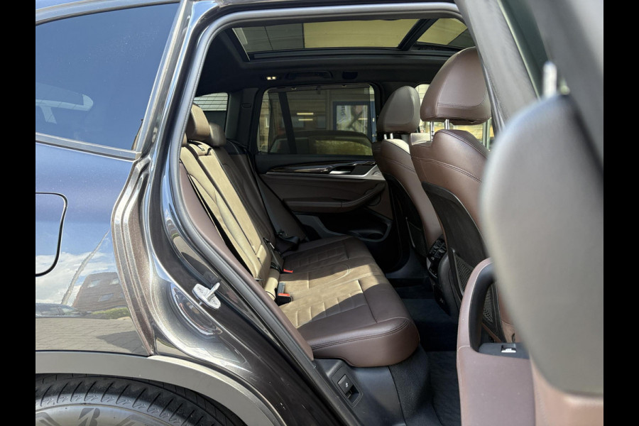 BMW X3 xDrive30e 292pk PHEV | Leder | Panoramadak | Harman Kardon | 360 camera | Memoryseat | Elek. achterklep | Stoelverwarming | Winterset