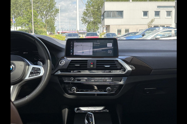 BMW X3 xDrive30e 292pk PHEV | Leder | Panoramadak | Harman Kardon | 360 camera | Memoryseat | Elek. achterklep | Stoelverwarming | Winterset