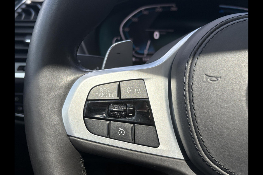 BMW X3 xDrive30e 292pk PHEV | Leder | Panoramadak | Harman Kardon | 360 camera | Memoryseat | Elek. achterklep | Stoelverwarming | Winterset