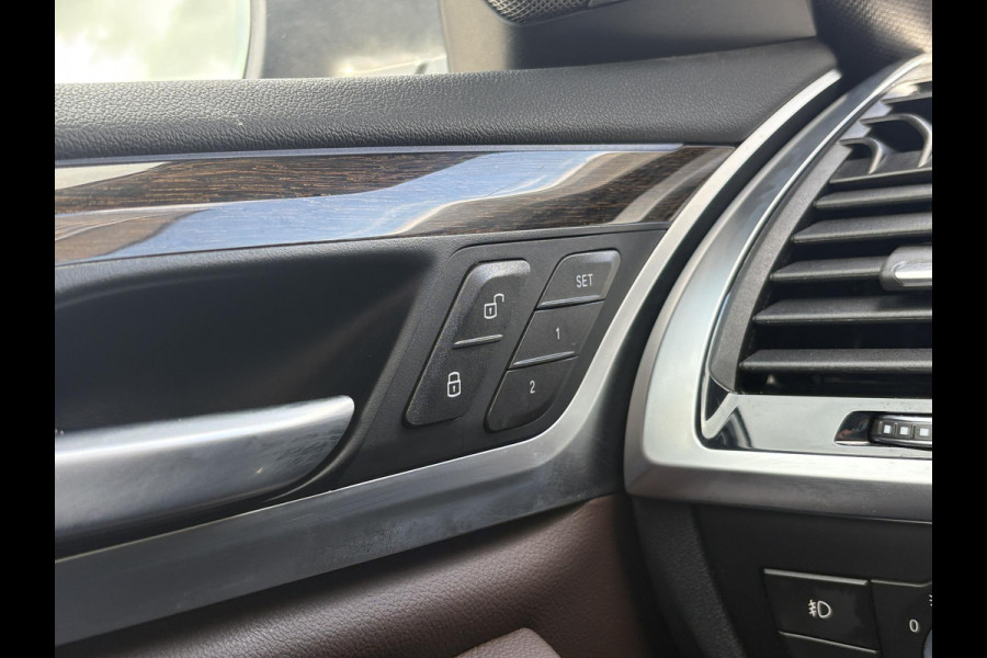 BMW X3 xDrive30e 292pk PHEV | Leder | Panoramadak | Harman Kardon | 360 camera | Memoryseat | Elek. achterklep | Stoelverwarming | Winterset