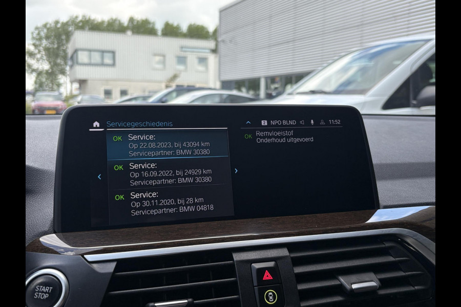 BMW X3 xDrive30e 292pk PHEV | Leder | Panoramadak | Harman Kardon | 360 camera | Memoryseat | Elek. achterklep | Stoelverwarming | Winterset