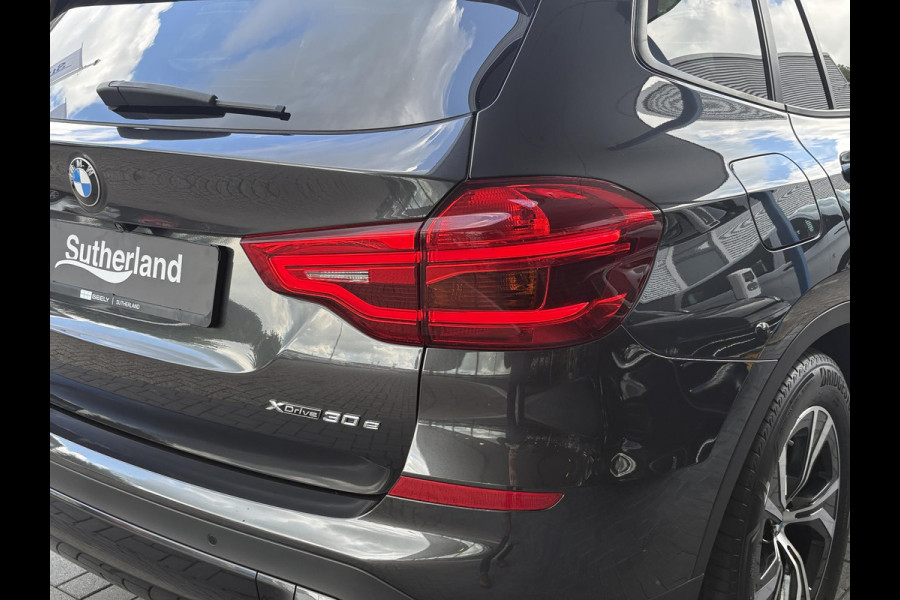 BMW X3 xDrive30e 292pk PHEV | Leder | Panoramadak | Harman Kardon | 360 camera | Memoryseat | Elek. achterklep | Stoelverwarming | Winterset