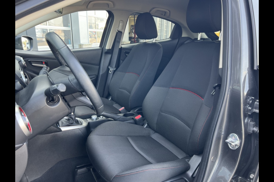 Mazda 2 1.5 90pk Sportive,airco,cruise,camera