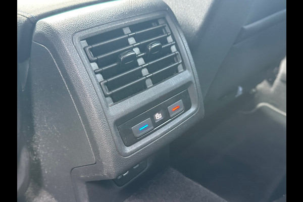Volkswagen Golf 1.0 TSI Life Business Stoelverw. |Apple carplay