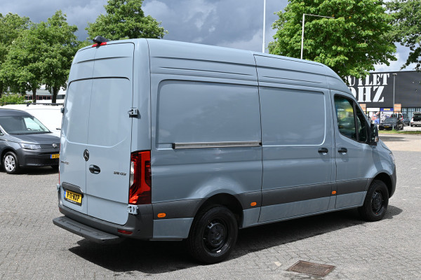 Mercedes-Benz Sprinter 315 CDI L2H2 Pro LED, Geveerde stoel, Navigatie met smartphone integratiepakket, Etc.