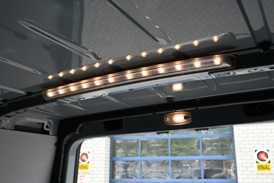 Mercedes-Benz Sprinter 315 CDI L2H2 Pro LED, Geveerde stoel, Navigatie met smartphone integratiepakket, Etc.