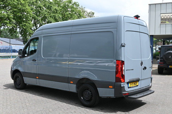 Mercedes-Benz Sprinter 315 CDI L2H2 Pro LED, Geveerde stoel, Navigatie met smartphone integratiepakket, Etc.