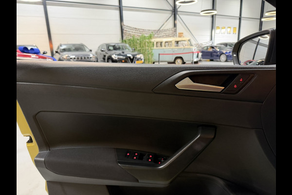 Volkswagen Polo 1.0 MPI|CarPlay|StoelVW|Navi|Speciale kleur|Cruise|PDC|Rijklaar