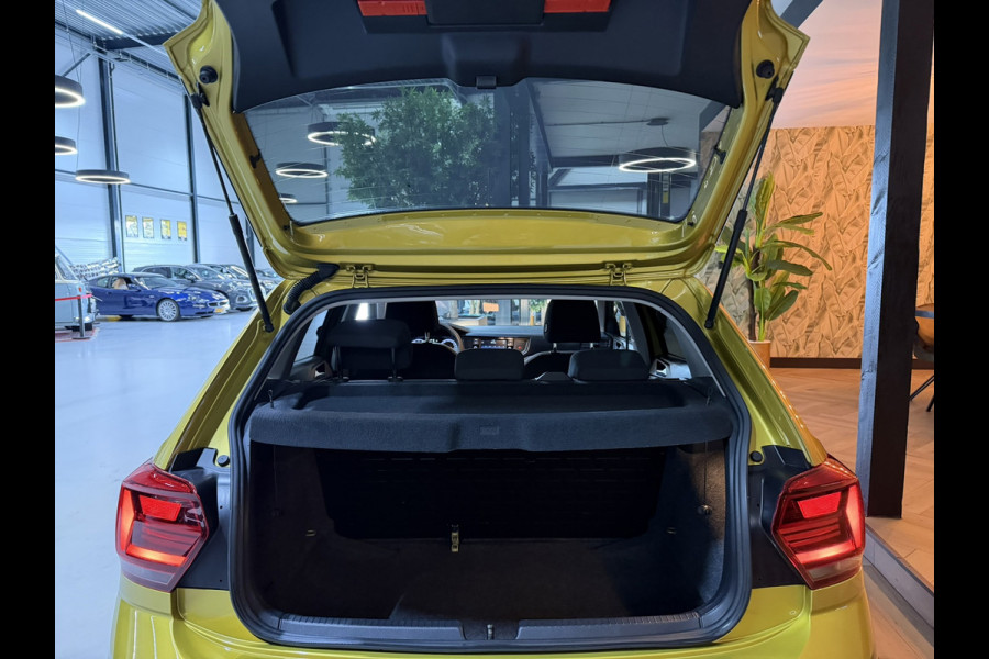 Volkswagen Polo 1.0 MPI|CarPlay|StoelVW|Navi|Speciale kleur|Cruise|PDC|Rijklaar