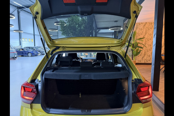 Volkswagen Polo 1.0 MPI|CarPlay|StoelVW|Navi|Speciale kleur|Cruise|PDC|Rijklaar