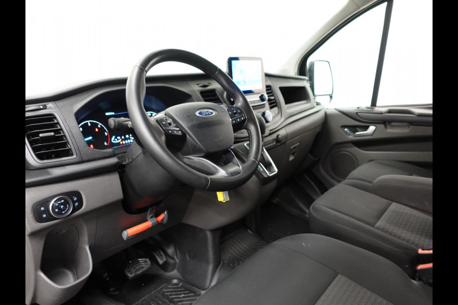 Ford Transit Custom 130pk Automaat L2H1 Trend Navigatie Cruise control Camera Parkeersensoren Trekhaak Airco