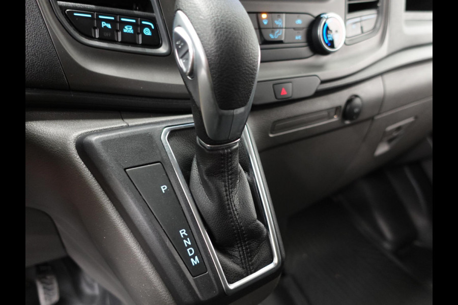 Ford Transit Custom 130pk Automaat L2H1 Trend Navigatie Cruise control Camera Parkeersensoren Trekhaak Airco