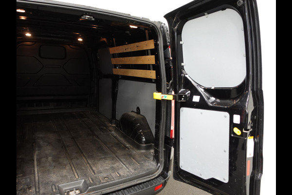 Ford Transit Custom 130pk Automaat L2H1 Trend Navigatie Cruise control Camera Parkeersensoren Trekhaak Airco