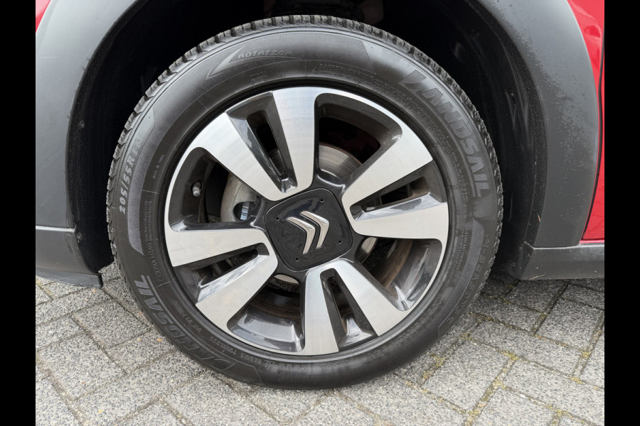 Citroën C3 82pk Shine (Camera - Navigatie via APP - Automatische Airco - Parkeersensoren - Lichtmetalen velgen - Apple Carplay)