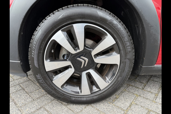 Citroën C3 82pk Shine (Camera - Navigatie via APP - Automatische Airco - Parkeersensoren - Lichtmetalen velgen - Apple Carplay)