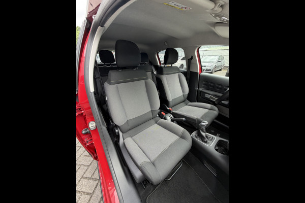 Citroën C3 82pk Shine (Camera - Navigatie via APP - Automatische Airco - Parkeersensoren - Lichtmetalen velgen - Apple Carplay)