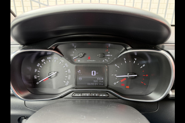 Citroën C3 82pk Shine (Camera - Navigatie via APP - Automatische Airco - Parkeersensoren - Lichtmetalen velgen - Apple Carplay)