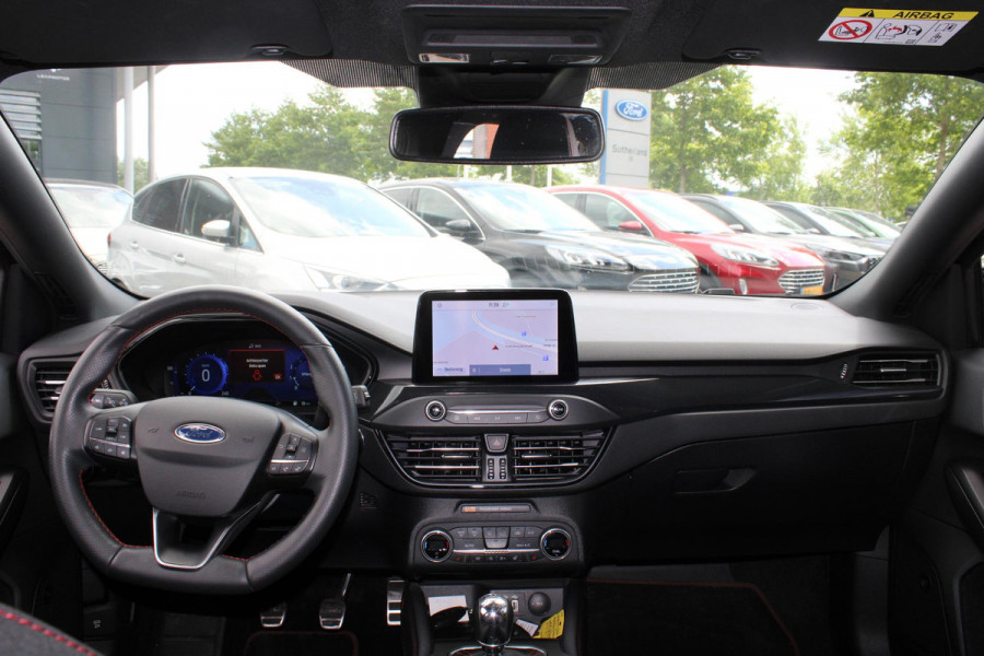 Ford FOCUS Wagon 1.0 EcoBoost Hybrid ST Line X Business | 71.300 KM | Trekhaak | Winterpack |