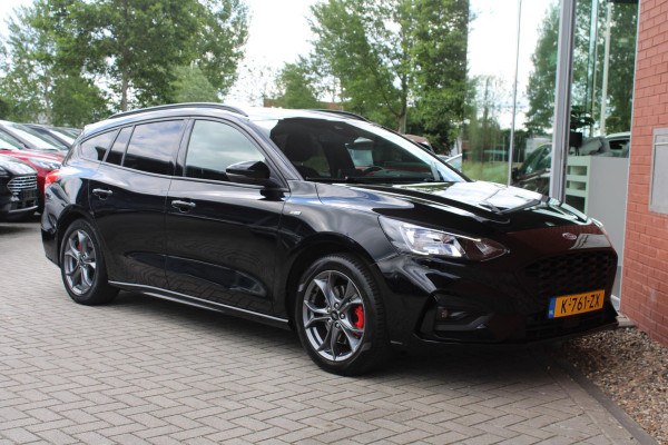 Ford FOCUS Wagon 1.0 EcoBoost Hybrid ST Line X Business | 71.300 KM | Trekhaak | Winterpack |