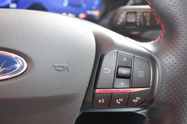 Ford FOCUS Wagon 1.0 EcoBoost Hybrid ST Line X Business | 71.300 KM | Trekhaak | Winterpack |