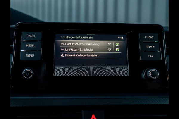 Škoda Kamiq 1.0 TSI Ambition | Apple Carplay/ Android Auto | Lane Assist | Cruise Control | Prijs Rijklaar!!