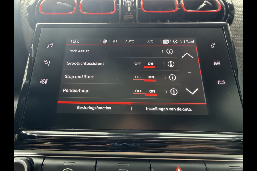 Citroën C3 Aircross 130pk Shine (Elektrisch Schuifdak - Keyless Entry - Camera - Parkeersensoren V+A - Automatische Airco - Navigatie - Apple Carpla