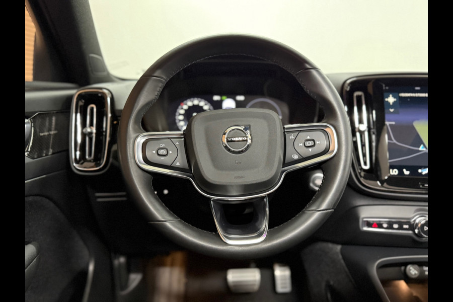 Volvo XC40 1.5 T5 Recharge R-Design | H/K Premium Sound | Pano | Trekhaak | Licht Pakket | Parkeerassist Pakket | Winter Pakket |