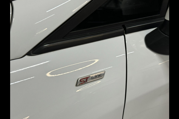 Ford Fiesta 1.0 EcoBoost ST-Line|CarPlay|Stoelverwarming|Cruise|LED|Navi|Rijklaar